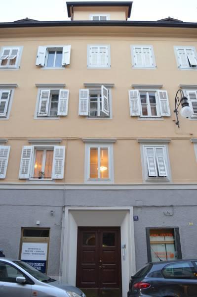 Casa Vacanze Rilke Triest Exterior foto